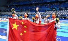 开云体育官网-马来西亚选手斩获佳绩，奋力拼搏