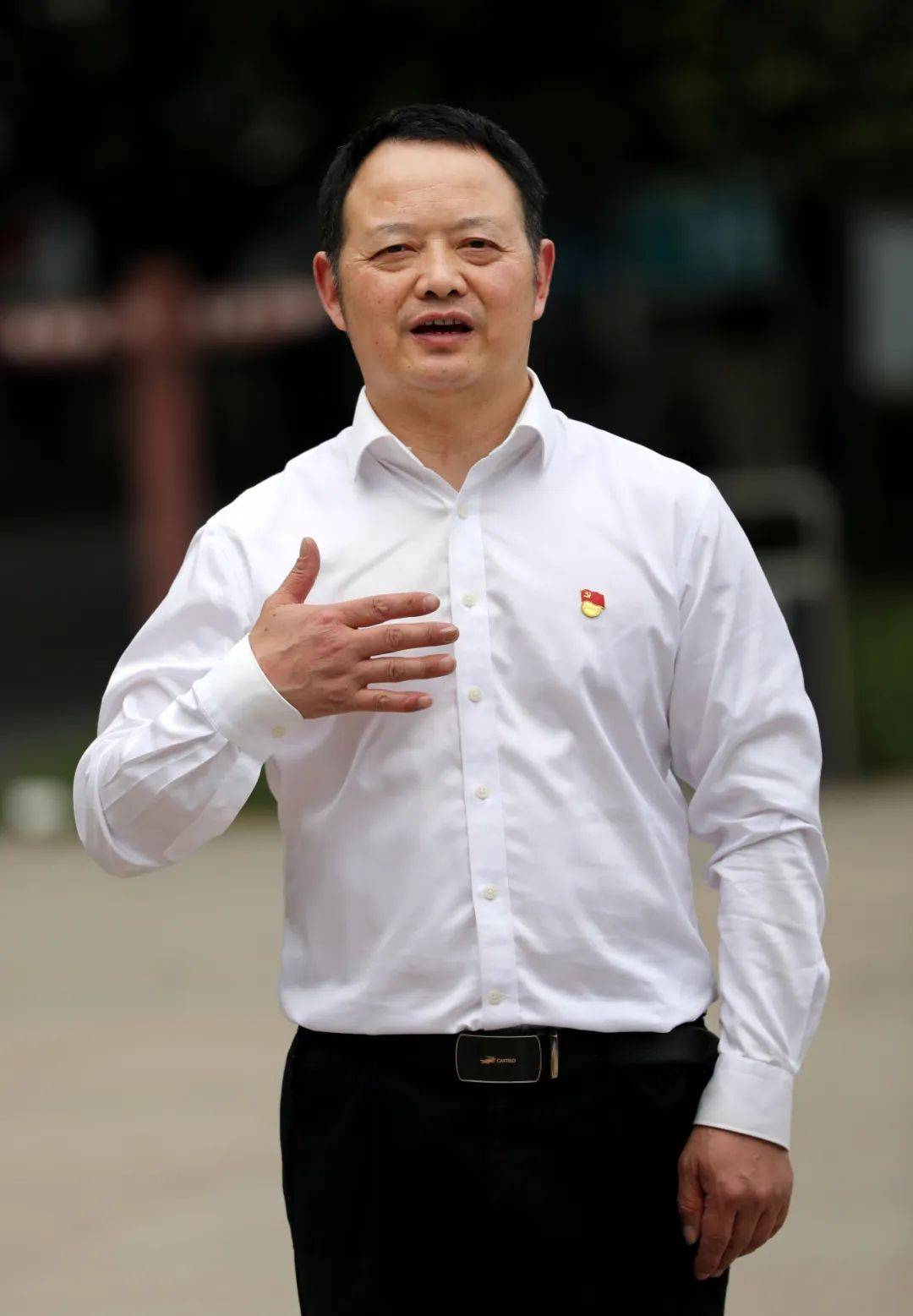 球场上的英雄壮举，无限风采耀眼